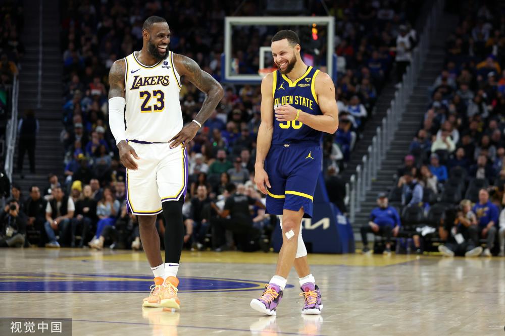 间的球员选 间的球员选