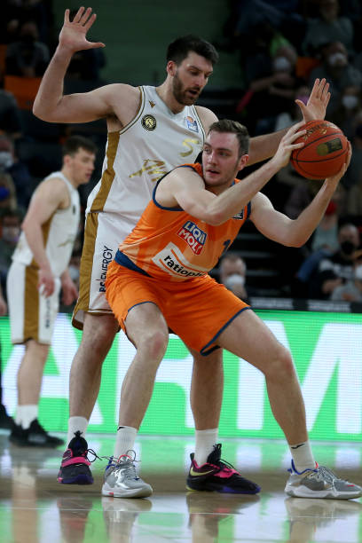 这场比赛以 这场比赛以