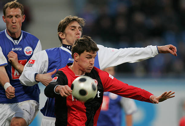 同样是独行 同样是独行